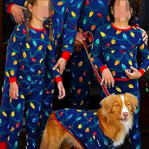LAST CHANCE❎ WAS $30❎ DOG HP🎊Family Christmas Lightbulb PJs - 1 DOG, XL